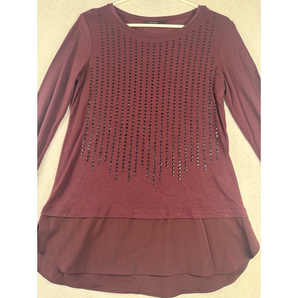 APT. 9 Burgundy Studded Long Sleeve Top Womens‎ Size Small Layered Hem